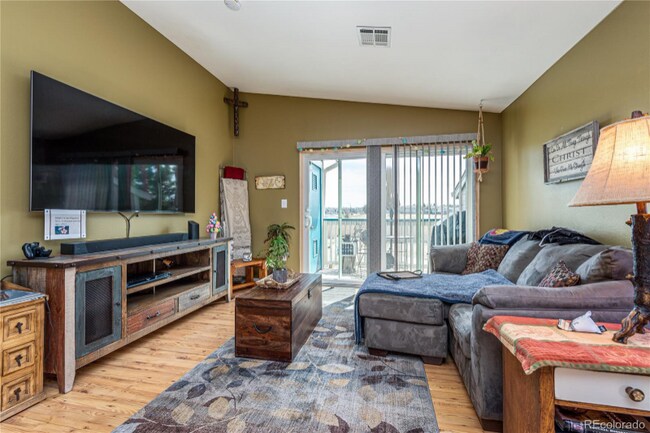 Foto del edificio - 8495 Pebble Creek Way