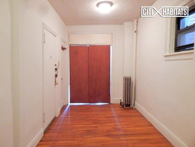 Foto del edificio - 239 E 51st St