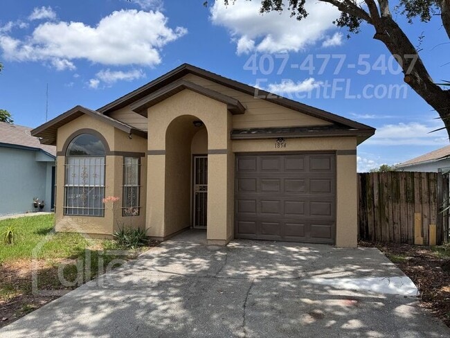 Photo - 1854 Spruce Ridge Dr House