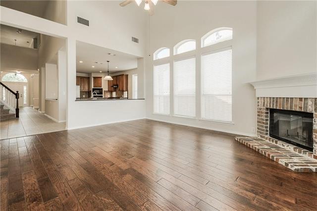 Foto del edificio - 2338 Falcon Point Dr