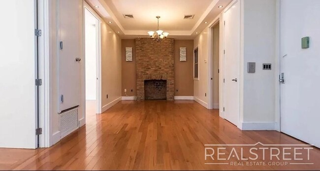 Building Photo - Havemeyer Street