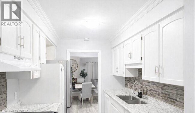 Building Photo - 21 Conestoga Rd