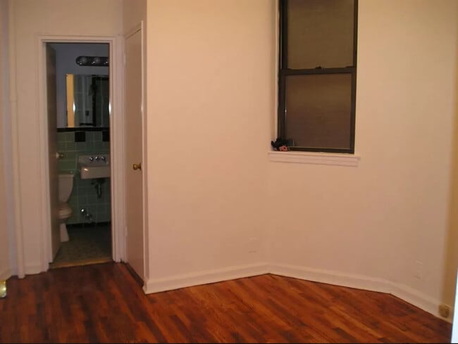 Building Photo - 1 Bedroom 1 Bathroom