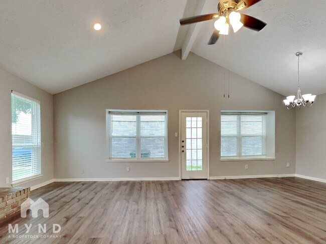 Foto del edificio - 5407 Cross Valley Dr