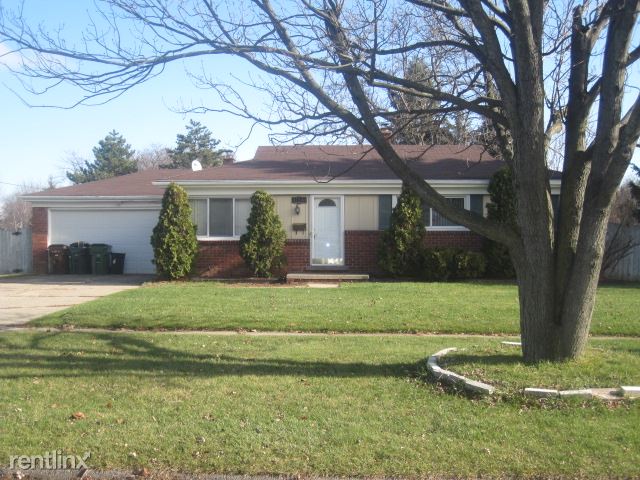 Foto principal - 47040 Winthrop St
