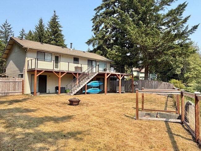Foto del edificio - 13327 NW Coho Run