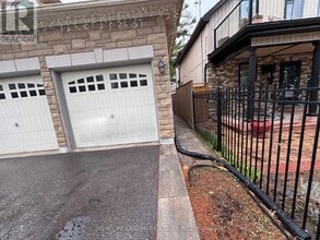 Building Photo - 45 Gladys Rd