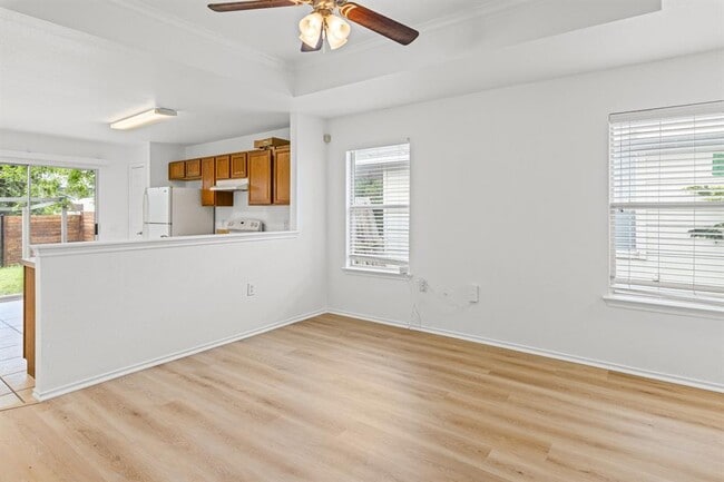 Building Photo - 1509 Coriander Dr
