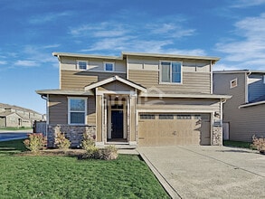 Building Photo - 14017 67th Ave E