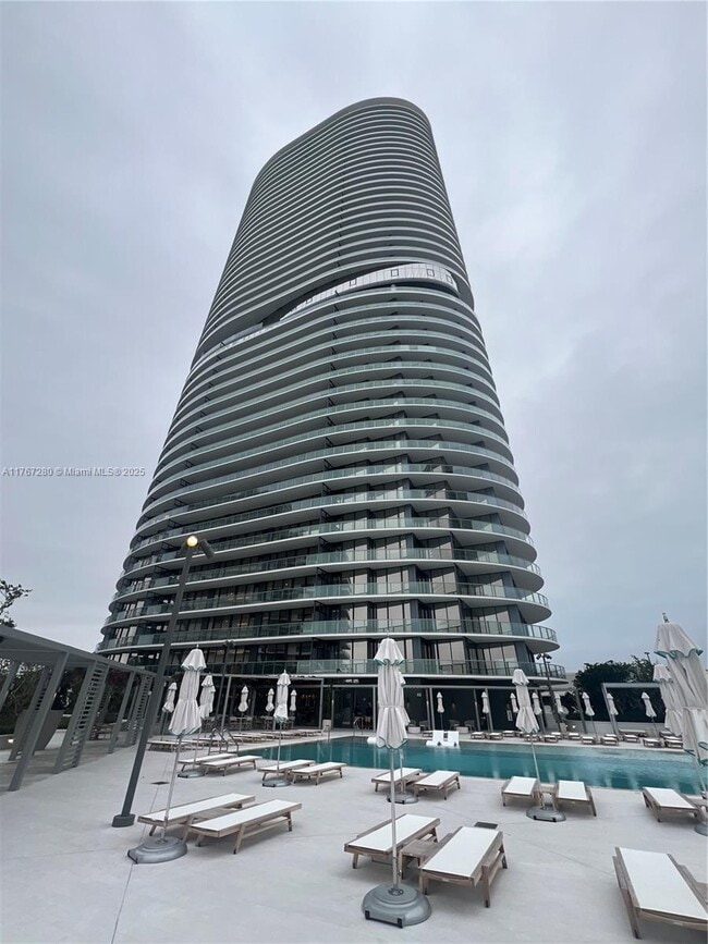 Building Photo - 500 Alton Rd