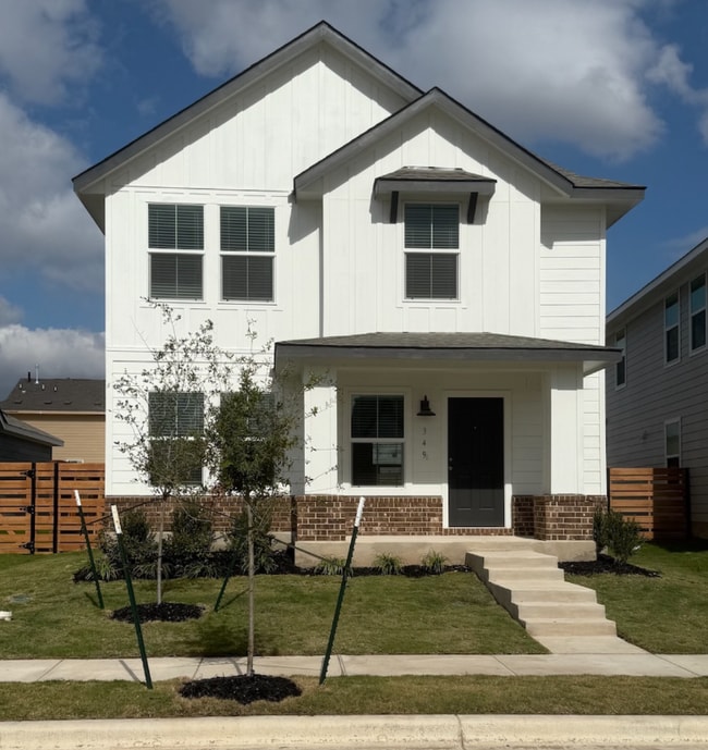 Building Photo - 349 Keefer