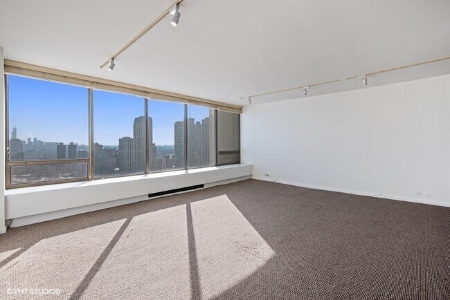 Building Photo - 2800 N Lake Shore Dr