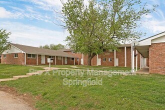 Building Photo - 2943 E University St