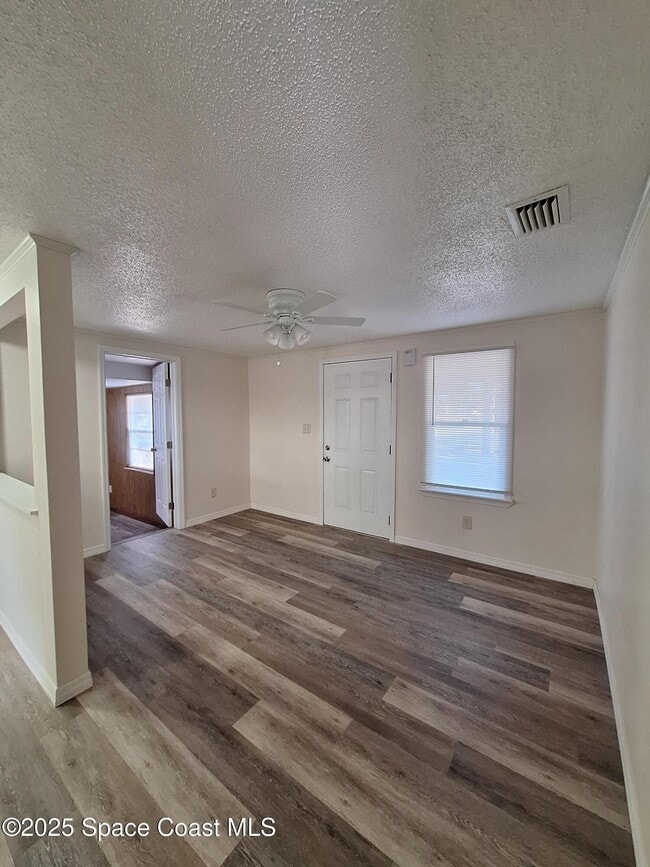 Foto del edificio - 4065 Coquina Ave