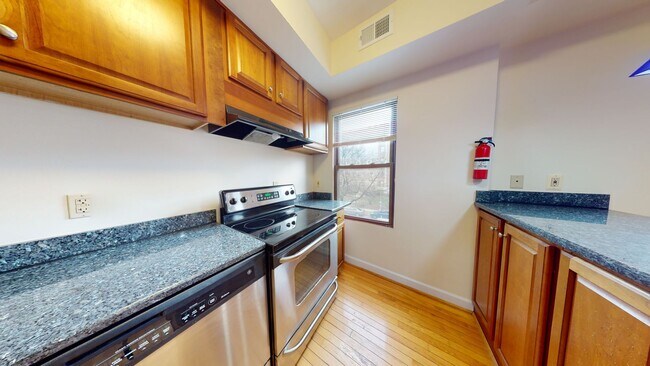 Foto del edificio - 1321 Fairmont St NW