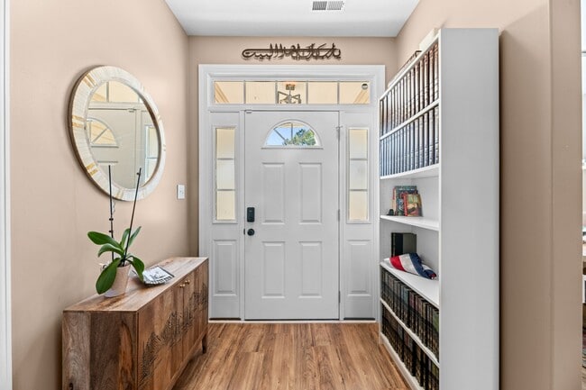 Building Photo - 3234 Austin Ave