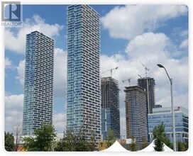 Building Photo - 5 Buttermill Ave.