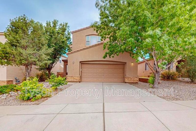 Foto principal - 12123 Gallant Fox Rd SE