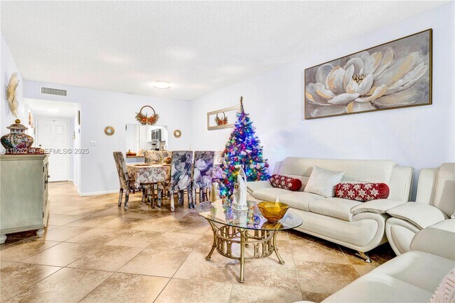 Building Photo - 3050 NW 42nd Ave