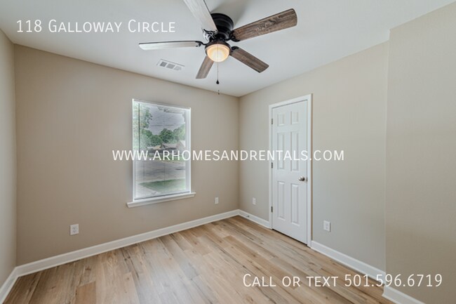 Foto del edificio - 118 Galloway Cir