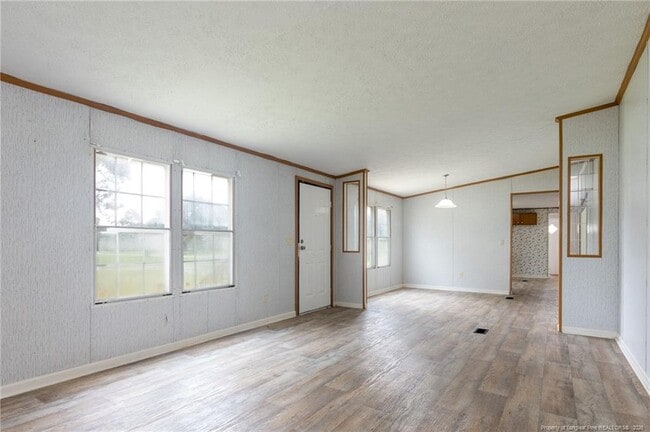 Building Photo - 102 Ironwood Rd