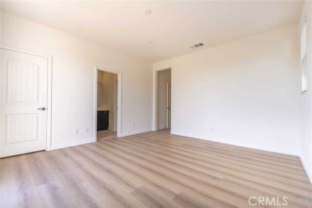 Foto del edificio - 2437 Crater Ave