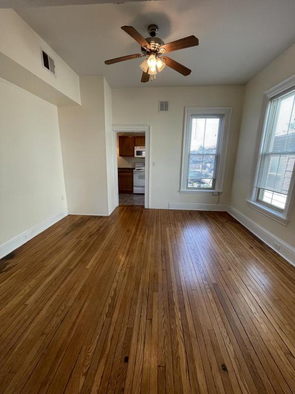 Building Photo - 50 E Main St Apt 3
