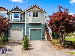 Building Photo - 4511 SE 40th Ave