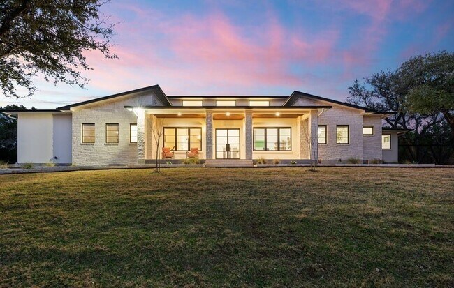 Foto del edificio - 703 Cottonwood Creek Dr