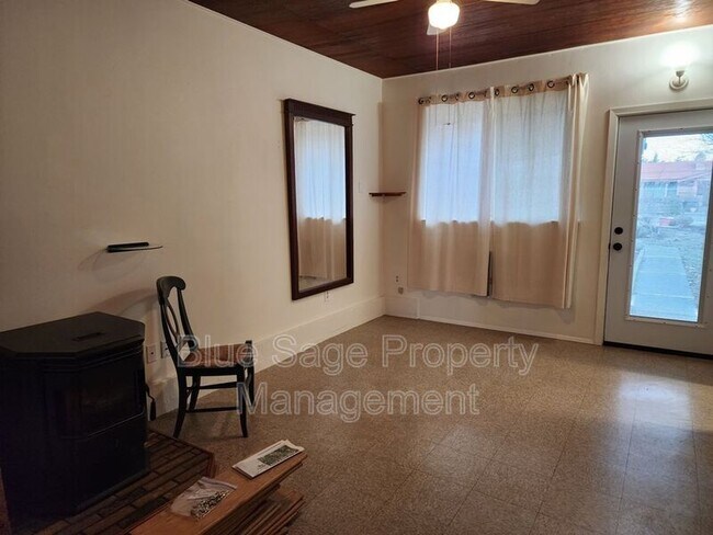 Foto del edificio - 500 S 3rd Pl