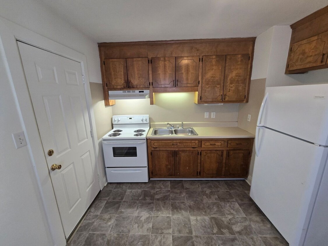 Building Photo - 3 bedroom in Hopewell