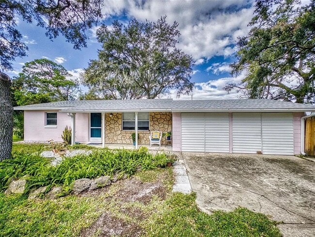 Charming 2-bedroom, 1-bath home - Charming 2-bedroom, 1-bath home