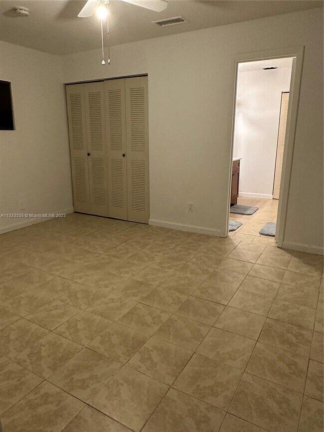 Building Photo - 8780 SW 24th Pl