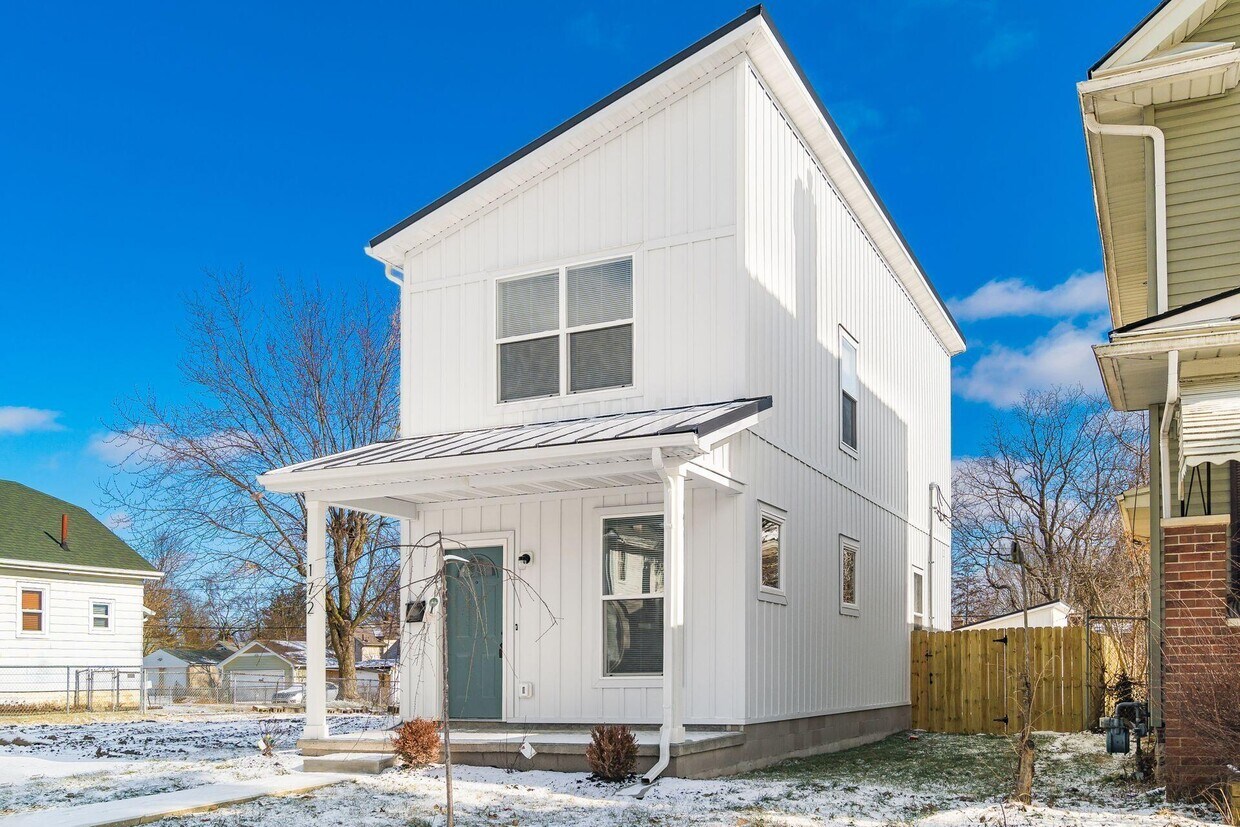Foto principal - 172 Whitethorne Ave