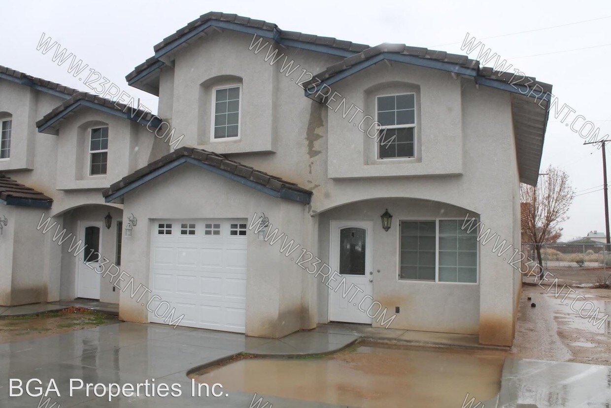 Primary Photo - 9213 Redwood Blvd
