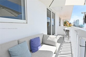 Building Photo - 401 Ocean Dr