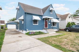 Building Photo - 5414 Orchard Ave