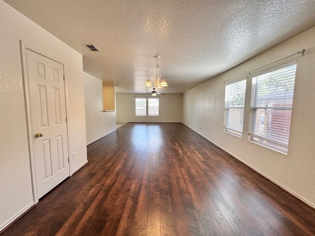 Building Photo - *COMING SOON*  Beautifully Designed Two-Story Home with Loft and Garden Tub!