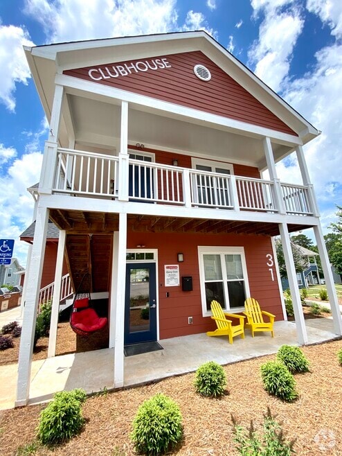 Building Photo - Clemson Village