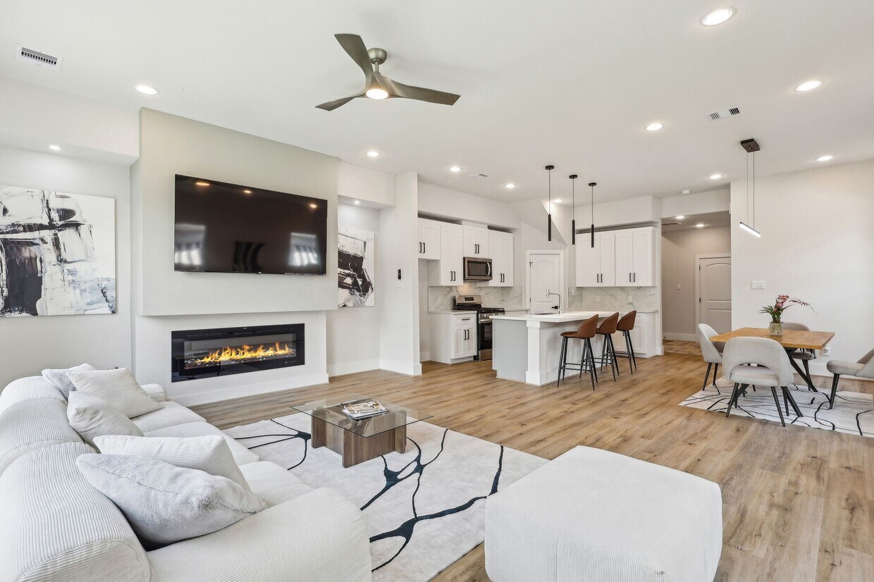 Foto principal - 3722 Nathaniel Brown St