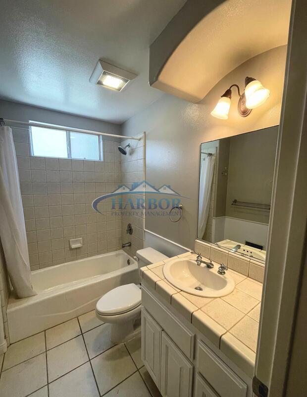 Foto del edificio - 2405 Vanderbilt Ln