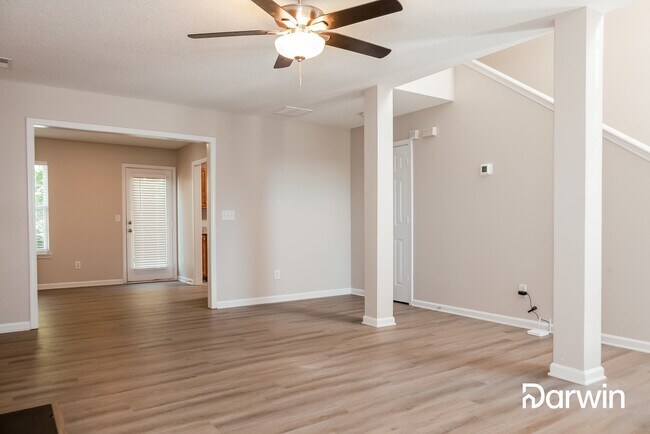 Foto del edificio - 10328 Covingtonwood Drive, Charlotte, NC 2...