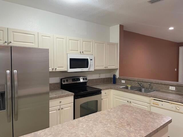 Building Photo - 4194 Napoli Lake Dr