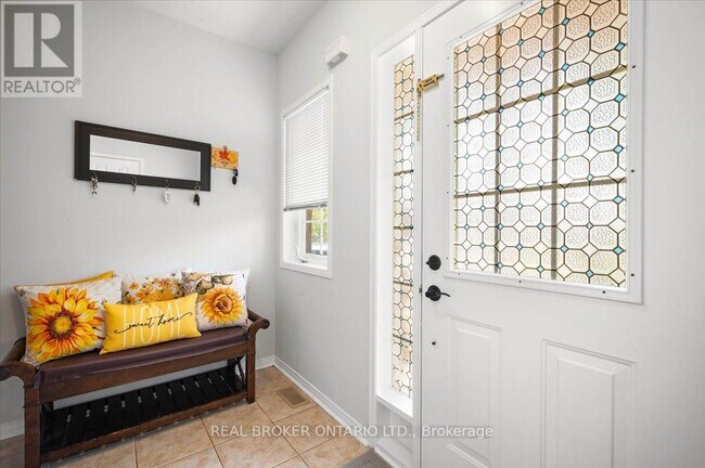 Building Photo - 4809 Dovehouse Dr