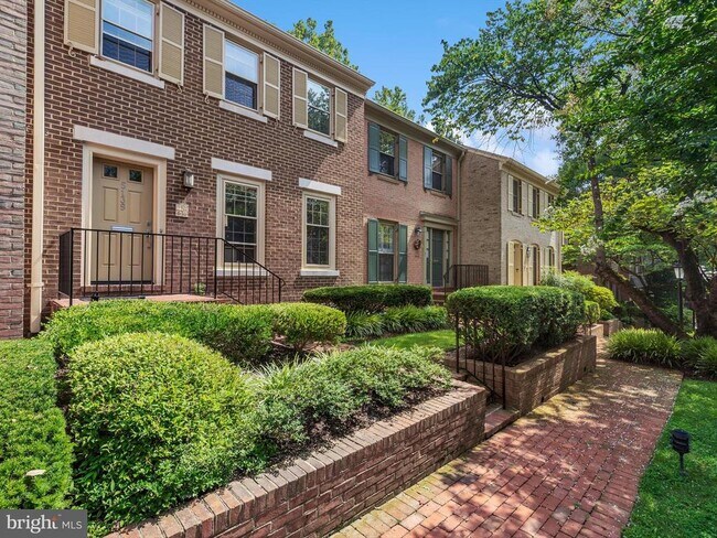 Building Photo - 5139 Westbard Ave
