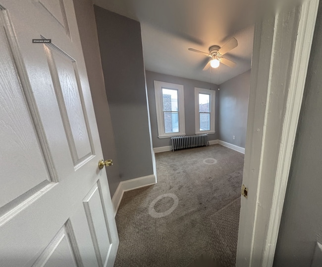 Foto del edificio - Updated 3BR South Philly Row: Move-In Ready