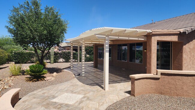 Building Photo - 26208 W Tina Ln