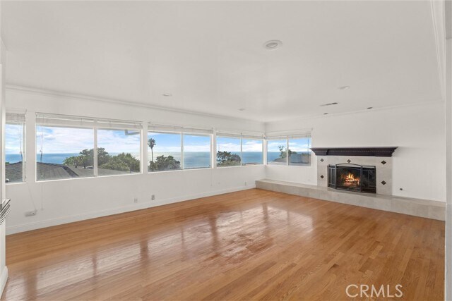 Foto del edificio - 7206 Crest Rd