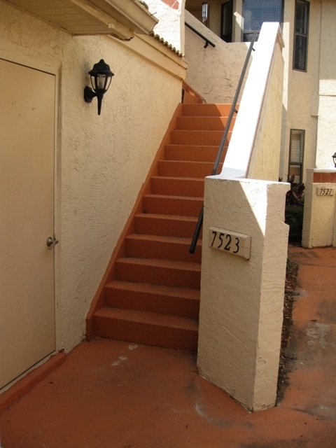 Building Photo - 7523 Sugar Bend Dr