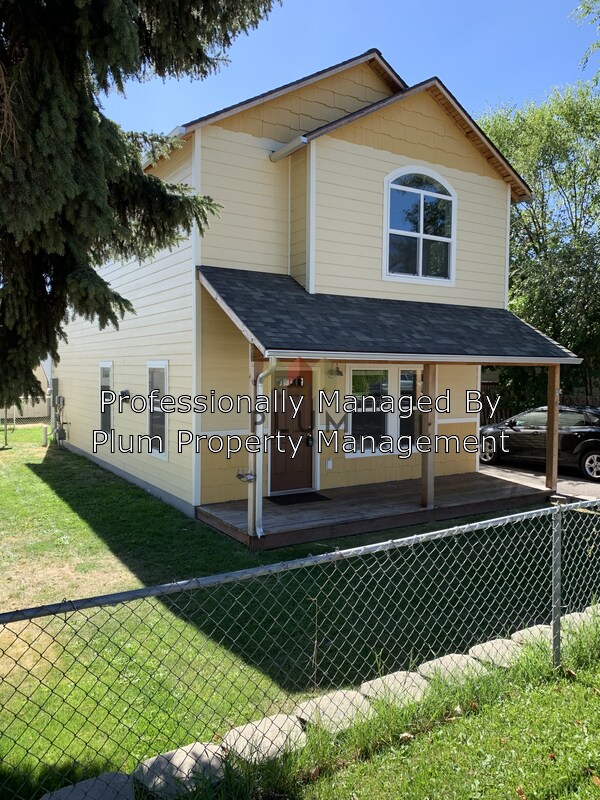 Foto principal - 2131 S 14th St W